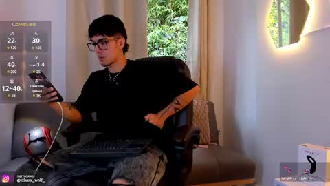 etham_wolf1 online show from July 28, 2026, 6:42 pm