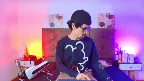 Snapshot of ethan_briggs chatting on August 1, 2026, 3:39 am ethan online show from August 1, 2026, 3:39 am