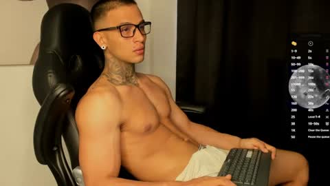 Ethan - Independent model online show from June 24, 2026, 8:41 pm