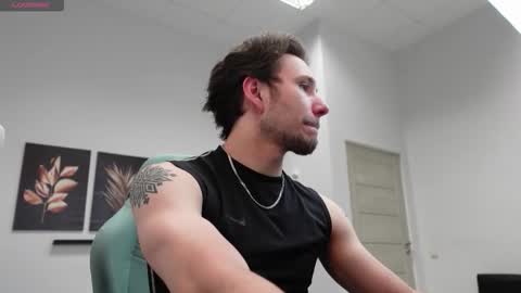Ethan online show from October 12, 2025, 4:44 am