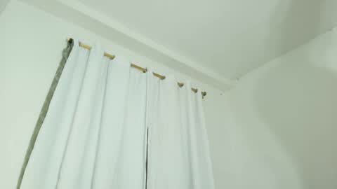 Ethan Muller online show from April 21, 2026, 9:59 am