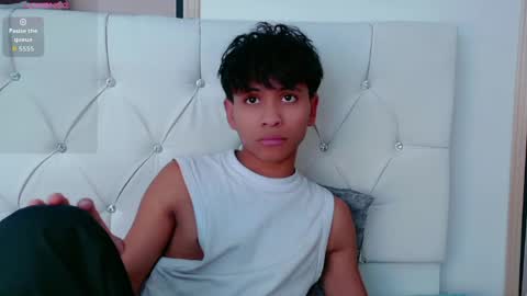 Ethan online show from May 7, 2026, 8:58 pm