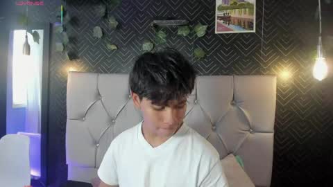 Ethan online show from May 18, 2026, 9:42 pm