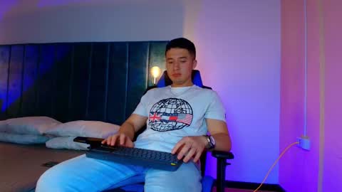 Snapshot of ethanconnor_ chatting on October 26, 2025, 2:39 am ethanconnor_ online show from October 26, 2025, 2:39 am