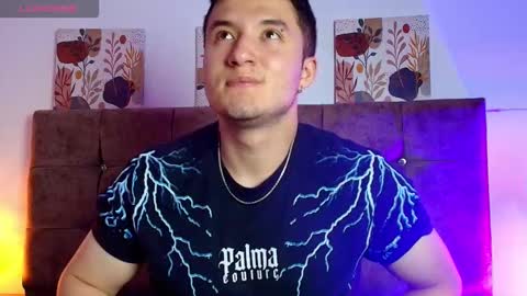 Snapshot of ethanconnor_ chatting on November 5, 2025, 7:03 pm ethanconnor_ online show from November 5, 2025, 7:03 pm