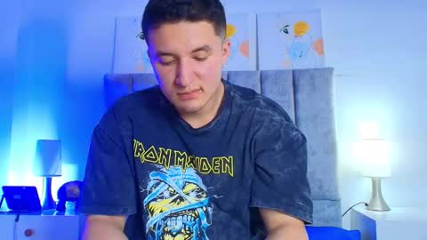 Snapshot of ethanconnor_ chatting on November 10, 2025, 8:41 pm ethanconnor_ online show from November 10, 2025, 8:41 pm