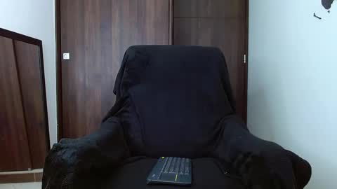 ethangreey1 online show from December 22, 2024, 4:27 pm