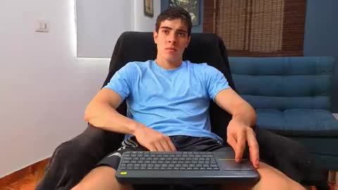 ethangreey1 online show from May 4, 2026, 4:25 pm