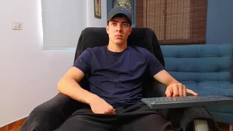 ethangreey1 online show from June 11, 2026, 5:22 pm