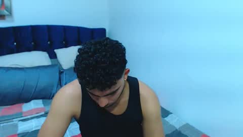 Snapshot of ethanhairy chatting on January 14, 2025, 8:15 pm Ethan online show from January 14, 2025, 8:15 pm