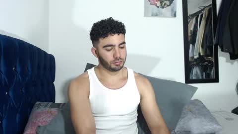 Snapshot of ethanhairy chatting on February 7, 2025, 8:53 pm Ethan online show from February 7, 2025, 8:53 pm