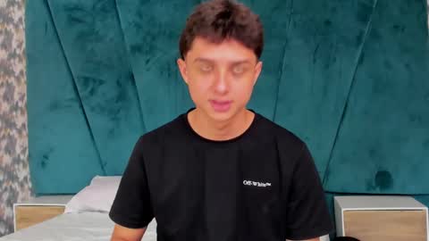 Snapshot of ethanlowell chatting on February 18, 2025, 9:09 pm ethanlowell online show from February 18, 2025, 9:09 pm