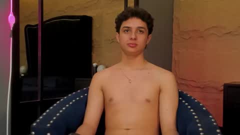 ethanlowell online show from March 11, 2026, 8:59 pm