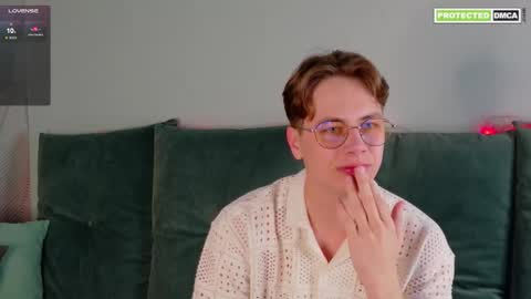 Ethan online show from January 17, 2026, 6:44 pm