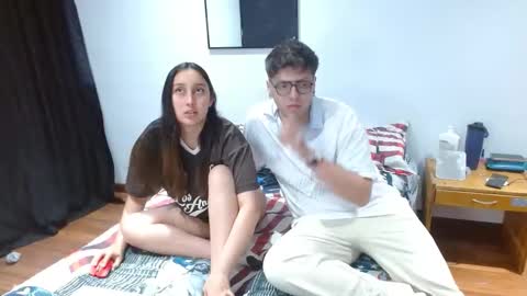 ethan and eve online show from January 19, 2026, 6:06 am