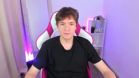 Snapshot of ethansinful chatting on October 9, 2025, 9:02 pm Ethan online show from October 9, 2025, 9:02 pm