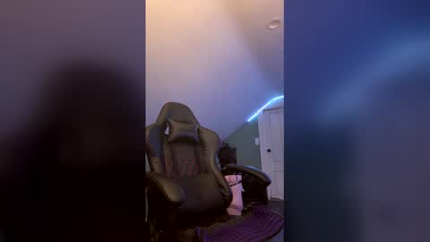 ethanvsvioletxxx online show from January 5, 2026, 10:24 pm