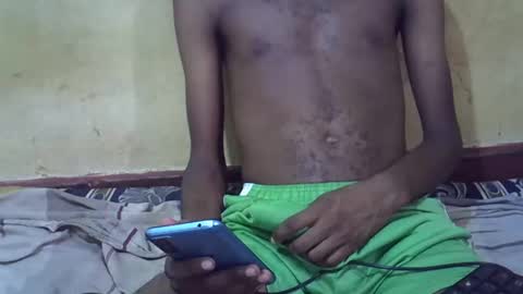 etrar_largedick online show from March 8, 2025, 9:17 am