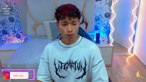 ette online show from October 9, 2025, 4:32 am