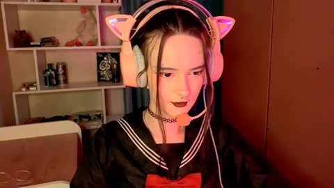 Kate online show from February 19, 2026, 11:17 am