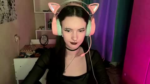 Kate online show from May 10, 2026, 5:01 am