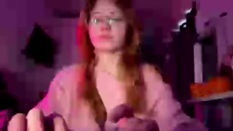 Kate online show from February 10, 2026, 1:04 pm