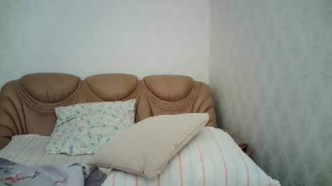 Snapshot of eva00186 chatting on October 3, 2025, 9:17 am eva00186 online show from October 3, 2025, 9:17 am