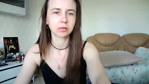 eva00186 online show from May 15, 2026, 5:03 am