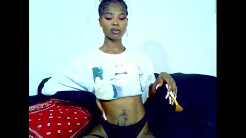 eva4him831 online show from January 23, 2025, 11:47 pm