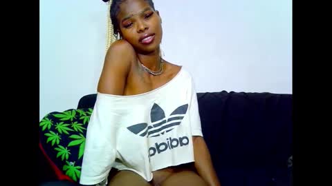 eva4him831 online show from January 26, 2025, 11:08 pm