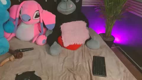 Snapshot of eva_06 chatting on October 25, 2025, 3:58 am eva_06 online show from October 25, 2025, 3:58 am