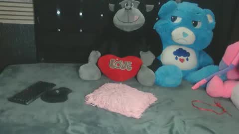 Snapshot of eva_06 chatting on April 8, 2026, 10:43 pm eva_06 online show from April 8, 2026, 10:43 pm