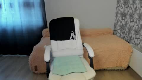 Eva online show from February 20, 2026, 6:37 am