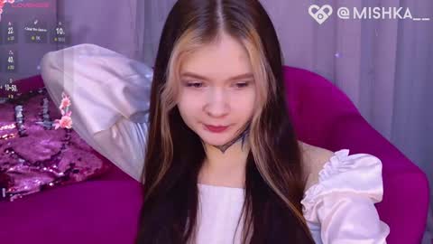 Eva online show from December 18, 2024, 6:43 am