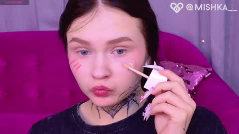 Eva online show from January 6, 2025, 11:40 am