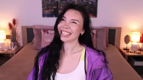Snapshot of eva__si chatting on July 2, 2026, 7:03 am Eva online show from July 2, 2026, 7:03 am
