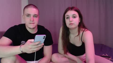 Eva  Alex online show from February 5, 2026, 4:33 pm