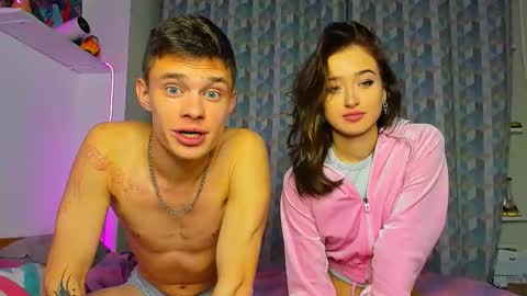Hot Couple online show from October 12, 2025, 6:51 pm