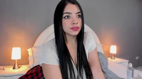 Snapshot of eva_bigboobs_ chatting on February 20, 2025, 5:40 pm EVA online show from February 20, 2025, 5:40 pm