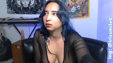 Snapshot of eva_brooks1 chatting on March 10, 2025, 4:28 am Iris Smile independent model online show from March 10, 2025, 4:28 am