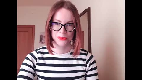 Eva online show from October 23, 2025, 1:43 pm