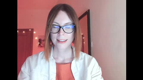 Eva online show from October 30, 2025, 10:10 pm