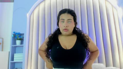 EVA DAEMON  online show from January 6, 2025, 11:18 am