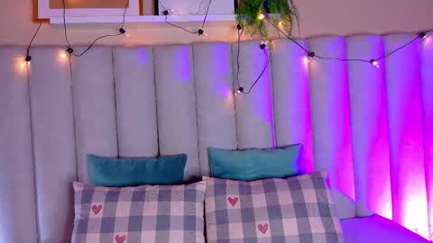 Snapshot of eva_daemon chatting on September 26, 2025, 11:47 am EVA DAEMON  online show from September 26, 2025, 11:47 am