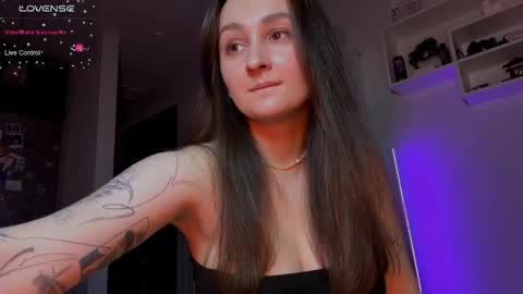 Eva  online show from March 19, 2026, 7:29 pm