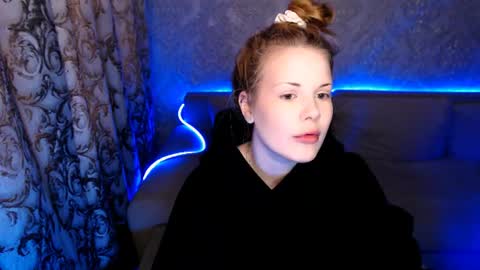 Snapshot of eva_ellis chatting on June 16, 2026, 6:43 pm Eva online show from June 16, 2026, 6:43 pm
