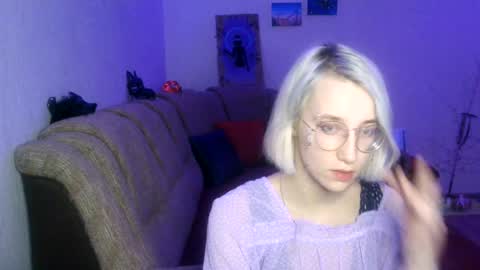 eva_forrest online show from February 5, 2025, 11:50 pm