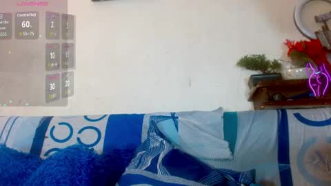 Snapshot of eva_hoot1 chatting on April 21, 2026, 3:39 pm EVA online show from April 21, 2026, 3:39 pm