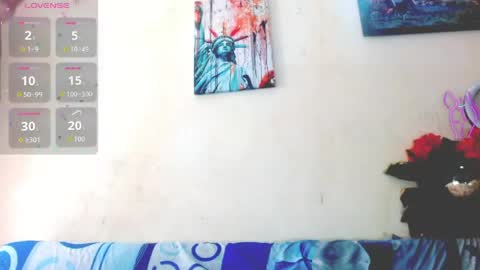 Snapshot of eva_hoot1 chatting on April 22, 2026, 2:18 pm EVA online show from April 22, 2026, 2:18 pm