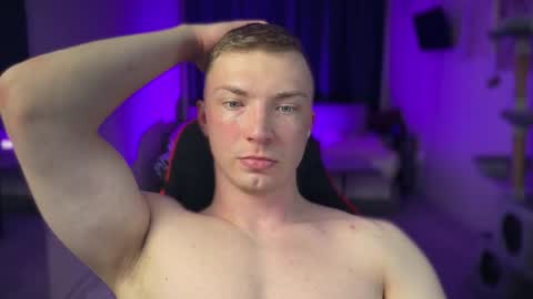 Eva and Iron online show from February 8, 2026, 10:57 pm